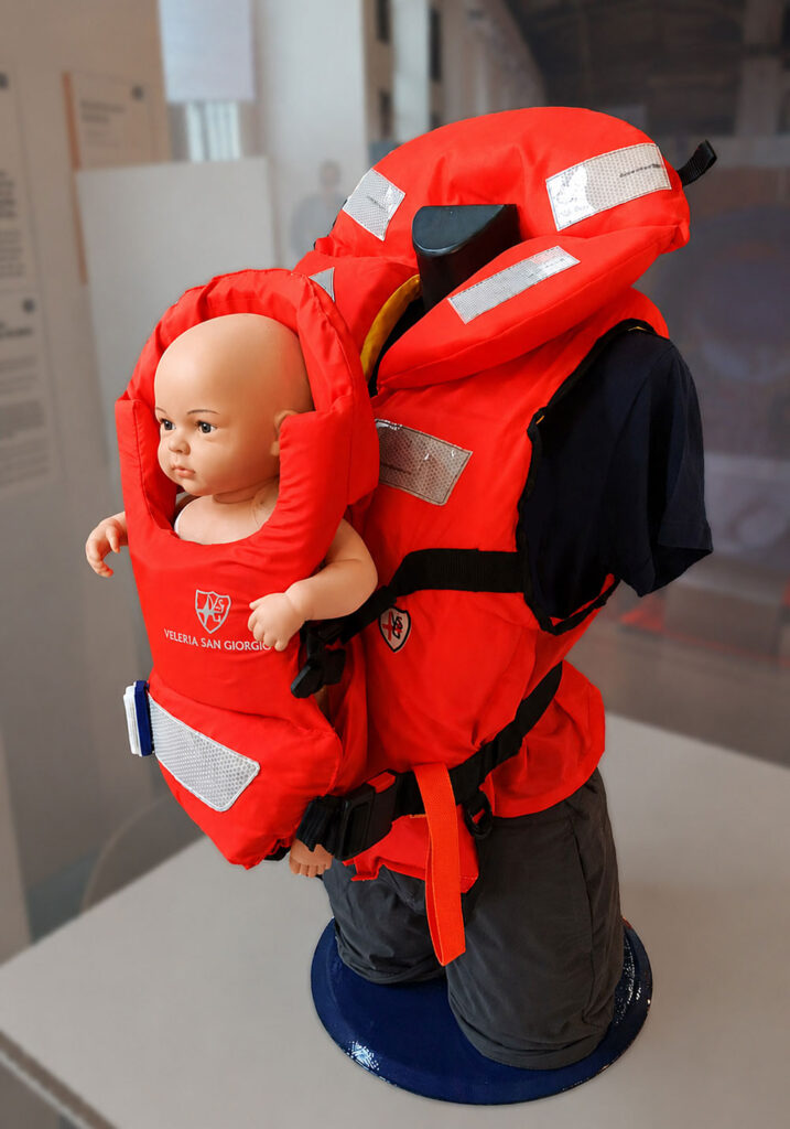 Kanguro giubbotto di salvataggio per mamme e neonati Veleria San Giorgio